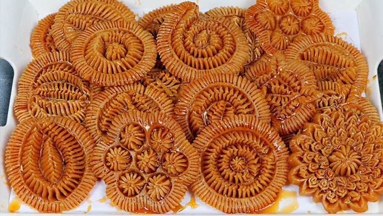 নকশি পিঠা তৈরির রেসিপি