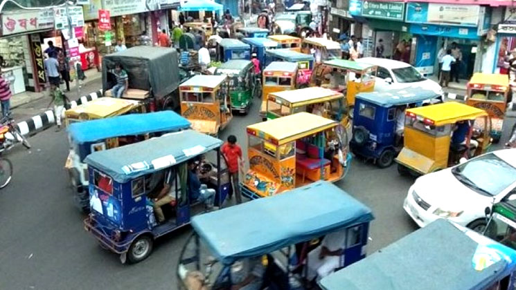 সারা দেশে ৪০ লাখ ব্যাটারি চালিত থ্রি হুইলার বন্ধের নির্দেশ হাইকোর্টের