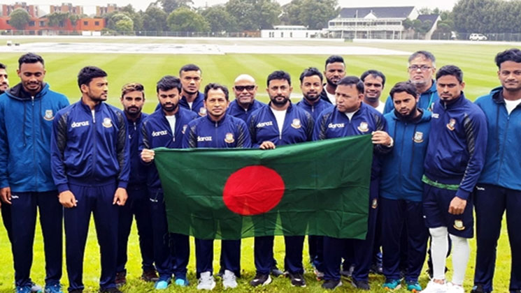 নিউজিল্যান্ডে ক্রিকেটারদের বিজয় দিবস উদযাপন