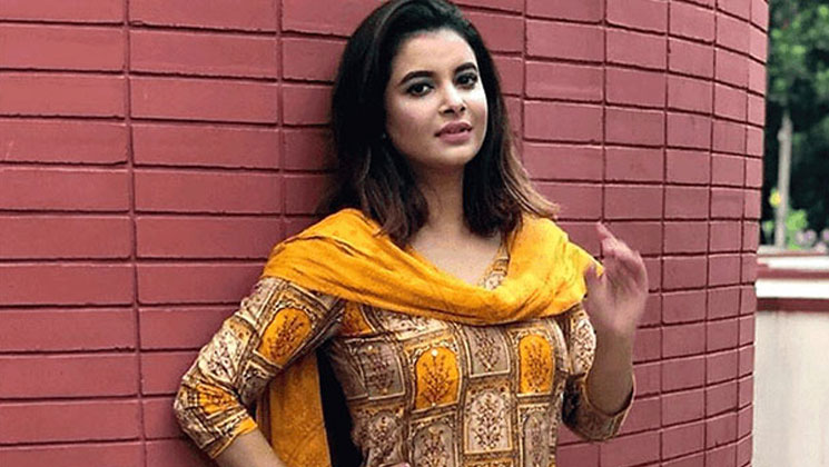 নির্যাতন করতেন ফারিয়ার স্বামী, ভেঙে গিয়েছিল হাত