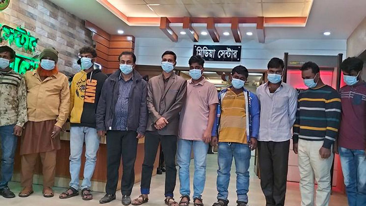 আন্তঃজেলা ডাকাত দলের মূলহোতাসহ গ্রেফতার ১০