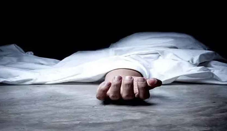 মেশিনে পেঁচিয়ে গেল চাদর, দেহ থেকে বিচ্ছিন্ন হলো মাথা