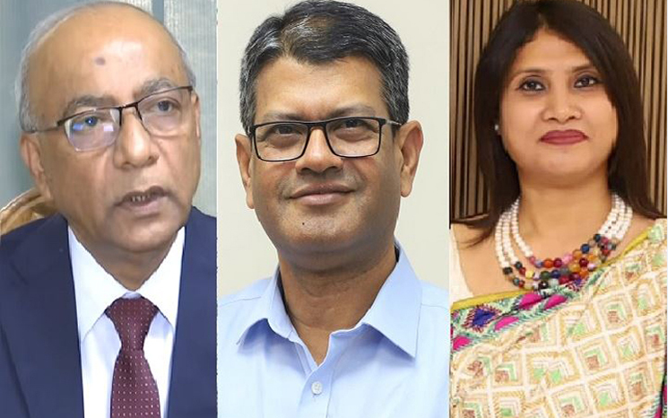 ভোক্তার তিন শীর্ষ কর্মকর্তা (বাঁ থেকে) ডিজি বাবলু কুমার সাহা, পরিচালক শামিম আল মামুন ও উপ-পরিচালক আতিয়া সুলতানা