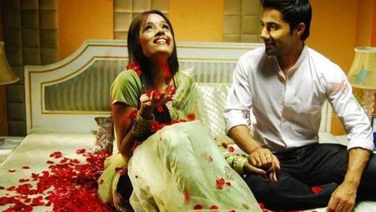 বিছানায় কখনই এগুলো করবেন না
