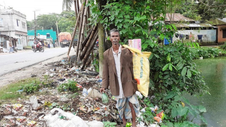 সেরা রেস্তোরাঁ মালিক আজ পথের টোকাই, চলে গেছে স্ত্রী সন্তানরা