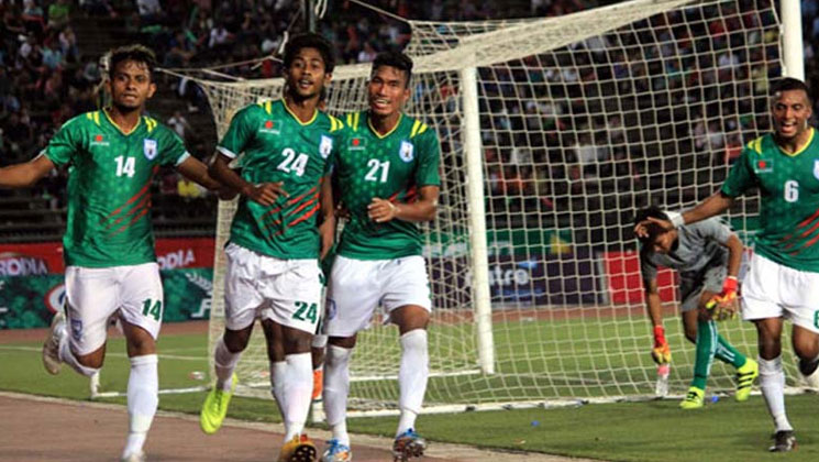 শীর্ষে থেকে বছর শেষ বেলজিয়ামের, এগিয়েছে বাংলাদেশ