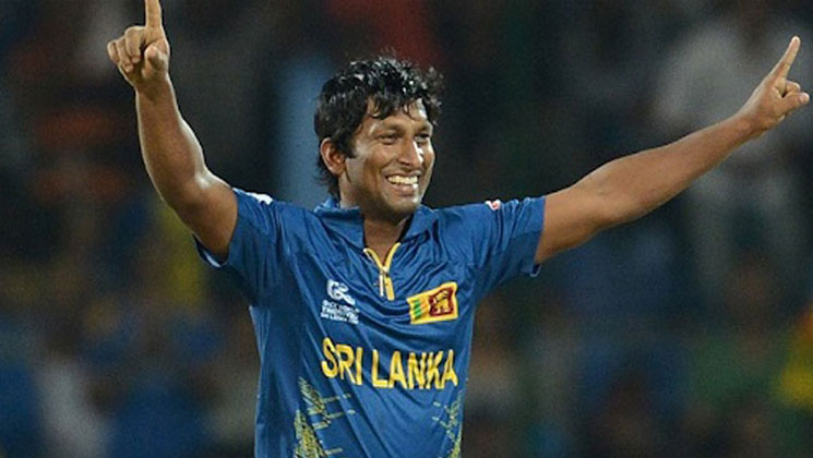 অবসরে জীবন মেন্ডিস