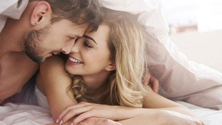গবেষণা: যৌনতায় এগিয়ে কম উচ্চতার পুরুষ