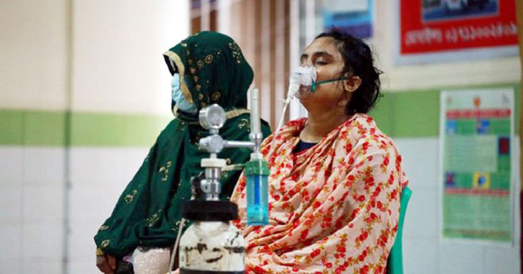 দেশে ওমিক্রন শনাক্ত বাড়ছে, তৃতীয় ঢেউয়ের পথে করোনা