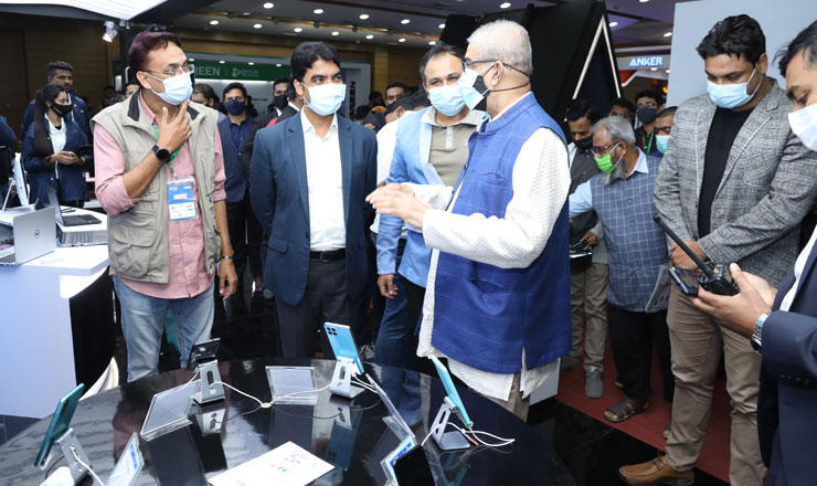 মেলায় ওয়ালটন পণ্যে মূল্যছাড়সহ নানা সুবিধা