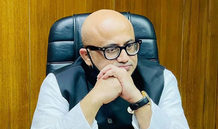 ডা. মুরাদের বিরুদ্ধে স্ত্রীকে মারধরের অভিযোগ, থানায় জিডি
