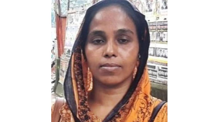 ১২৭৭ আবেদনেও শিক্ষকতা জুটলো না ঝনির!