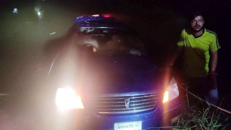 পুলিশের গাড়ি পুকুরে ফেলে আসামি পালানোর ঘটনায় তদন্ত কমিটি