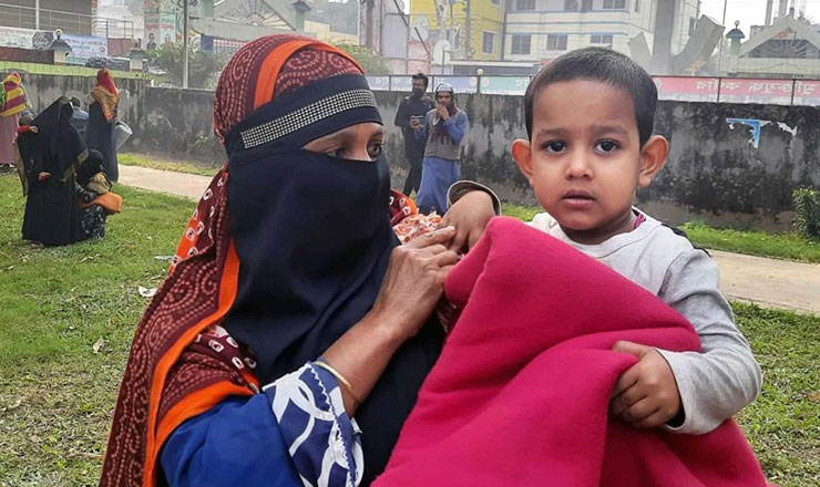 অসহায় শীতার্তদের মাঝে বসুন্ধরা গ্রুপের সহযোগিতা অব্যহত