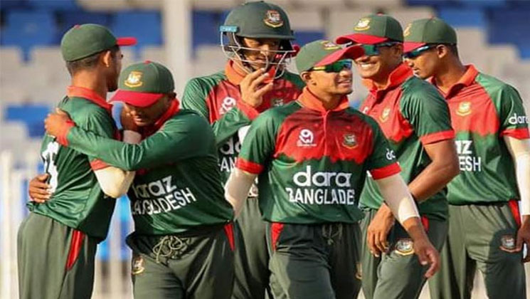 কানাডাকে ৮ উইকেটে হারিয়ে আশা বাঁচিয়ে রাখল বাংলাদেশের যুবারা