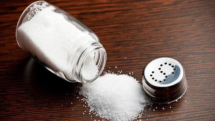 হার্ট অ্যাটাক থেকে বাঁচতে প্রতিদিন কতটুকু লবণ খাবেন?