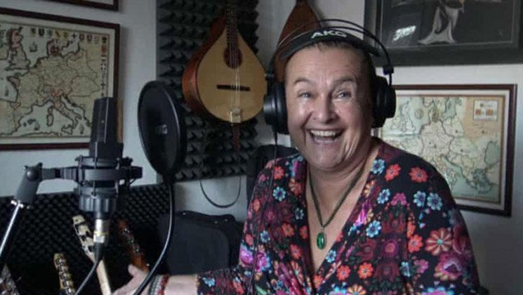 ‘স্বেচ্ছায়’ করোনায় আক্রান্ত হয়ে সংগীতশিল্পীর মৃত্যু