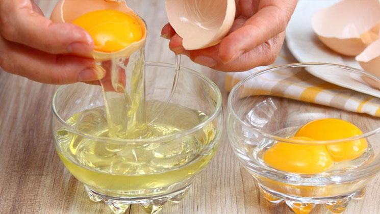 কুসুম বাদ দিয়ে ডিম খেলে কী হয়?