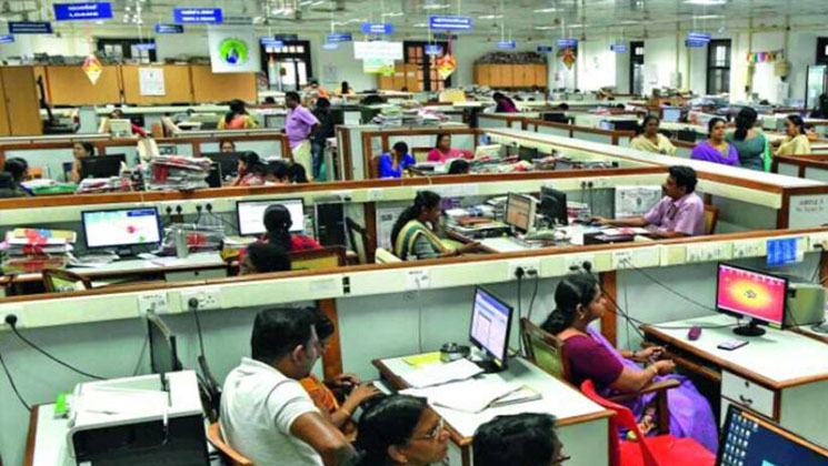 অর্ধেক লোকবলে চলবে অফিস আদালত 