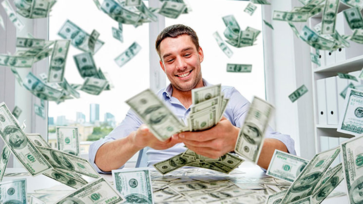 সুখের সঙ্গে টাকার সম্পর্ক কোথায়?