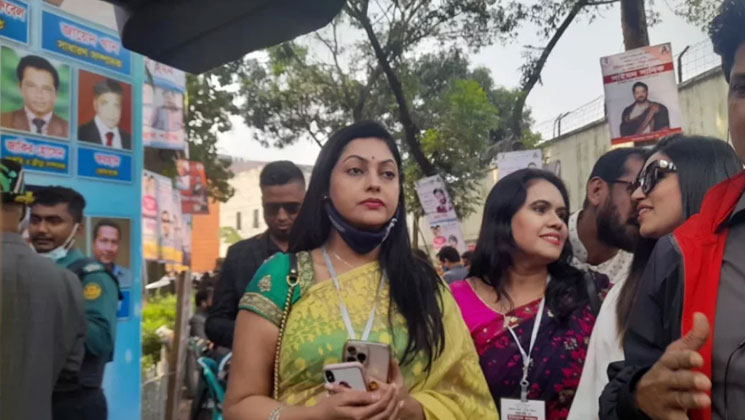 হেরেও জিতে গেলেন নিপুণ!