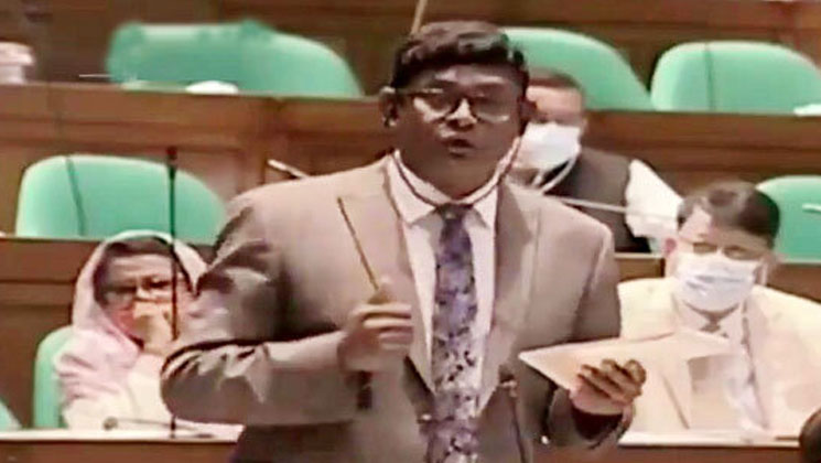 যে কারণে ভাইরাল শামীম পাটোয়ারী