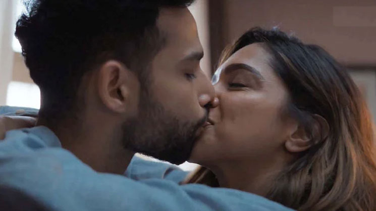 শুধু সিধান্ত নয়, অনস্ক্রিন এই নায়কদেরও গভীর চুমু খেয়েছেন দীপিকা 