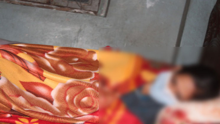 ভোলায় জরায়ু কেটে সন্তান প্রসব করালো হাতুড়ে ধাত্রী!