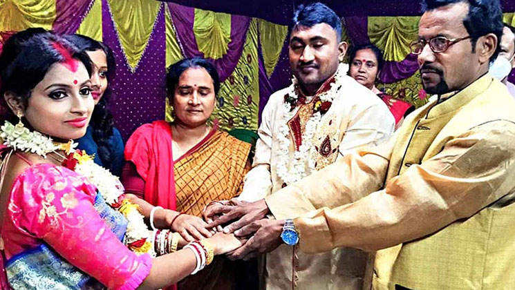 ছেলের বিধবা বউকে অন্যত্র বিয়ে দিয়ে যে নজির স্থাপন করলেন শ্বশুর!
