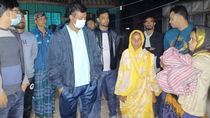 মায়ের কোলে ফিরল বিক্রি হওয়া সেই নবজাতক
