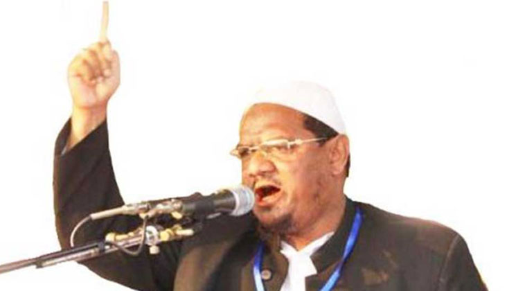 জনগণের কাছে গুরুত্বপূর্ণ নির্বাচনকালীন সরকার, কমিশন নয় : চরমোনাই পীর