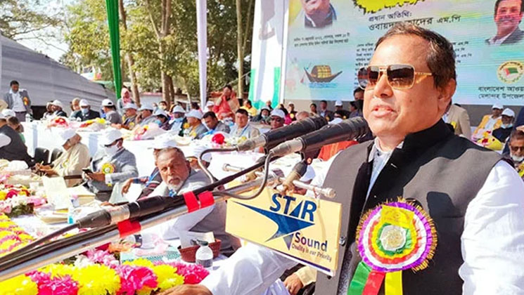 ঘুষখোর-দুর্নীতিবাজদের মুখোষ উন্মোচন হলে সৎ অফিসারদের মূল্যায়ন হবে: মির্জা আজম