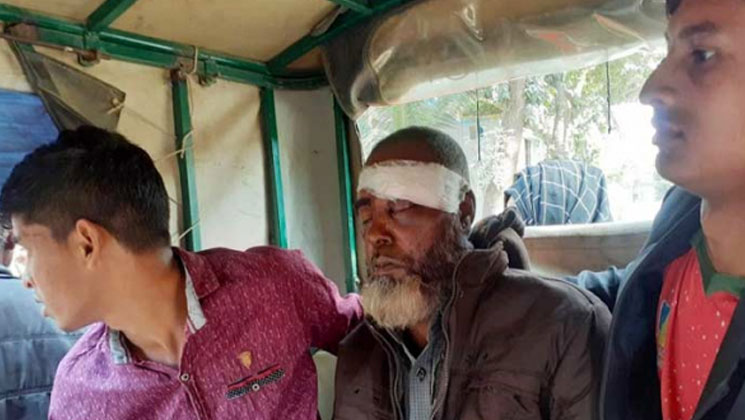শার্ট তৈরিতে ত্রুটি থাকায় দুই গ্রামবাসীর সংঘর্ষ, যুবক নিহত