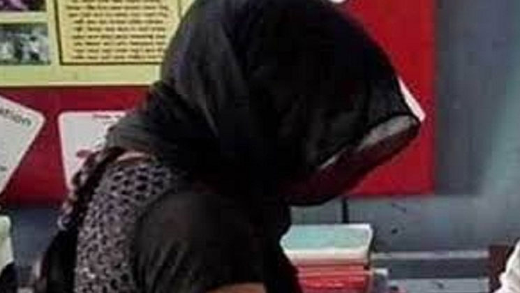 ফার্মেসিতে মিলল ৬ টুকরা লাশ