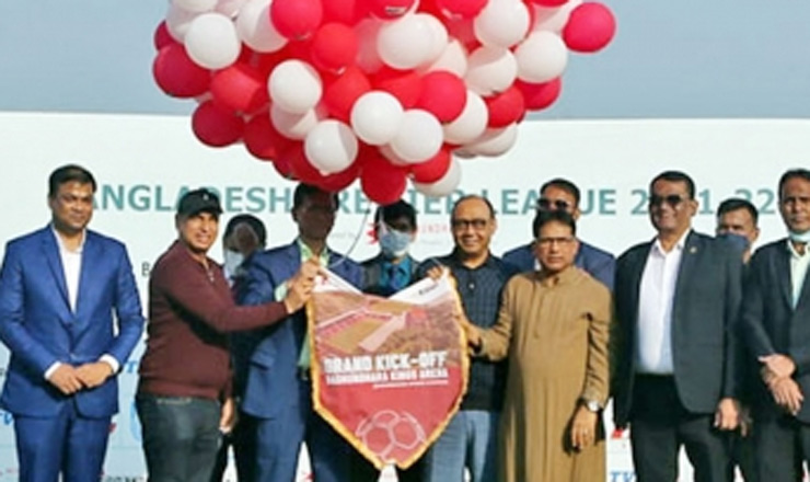 বসুন্ধরা কিংস অ্যারেনার উদ্বোধন করলেন আহমেদ আকবর সোবহান