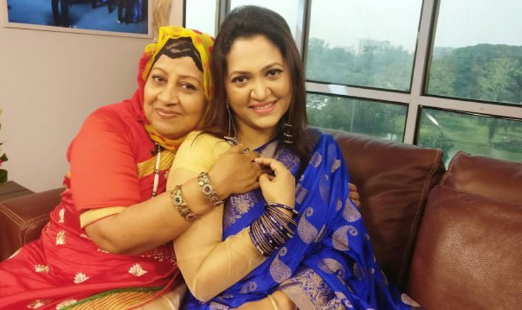 আজ থেকে মেয়ে মুক্তির সঙ্গেই থাকবেন আনোয়ারা