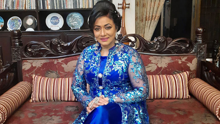 নিজ সিদ্ধান্ত থেকে সরে দাঁড়ালেন রোজিনা