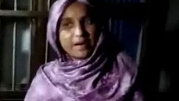 হাত-পা বেঁধে গৃহবধূর মাথা ন্যাড়া করায় ননদ গ্রেফতার