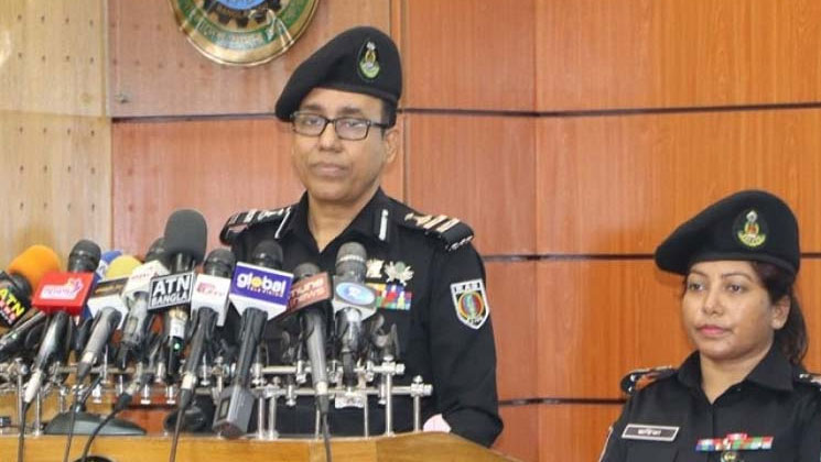 দৈনিক ২-৩ শ টাকা জমা দিয়ে ঢাকায় ফ্ল্যাট!, অভিনব প্রতারণা