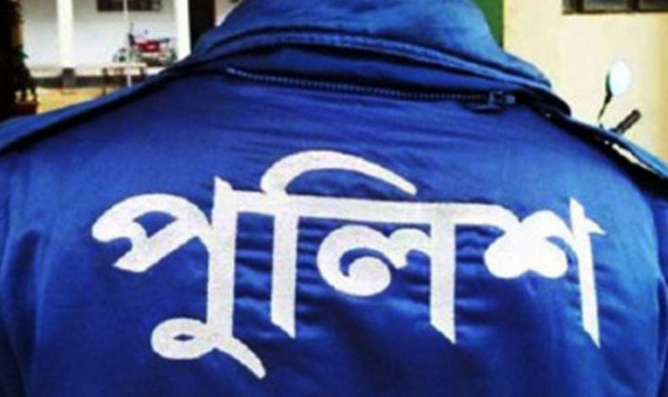 স্ত্রীর মামলায় সেই পুলিশ কর্মকর্তা গ্রেফতার