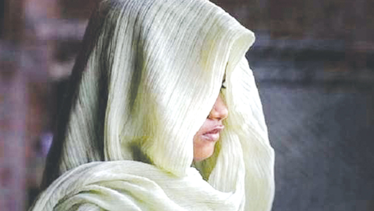 স্কুলছাত্রীকে বাসা থেকে ডেকে নিয়ে রাতভর দলবেঁধে ধর্ষণ, গ্রেফতার ৪