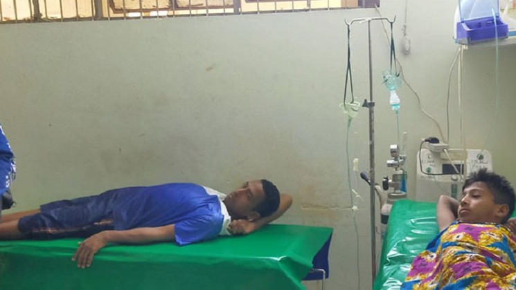কুমিল্লায় কুকুরের কামড়ে প্রতিবন্ধীসহ আহত ৫