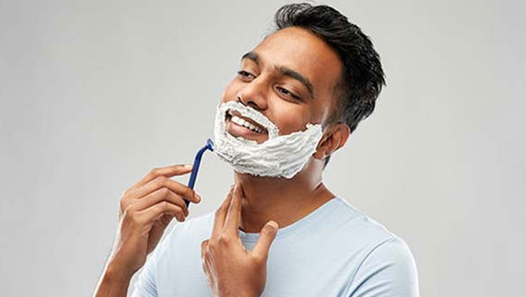 ঘন ঘন শেভ করলে ত্বকের যেসব ক্ষতি হয় 