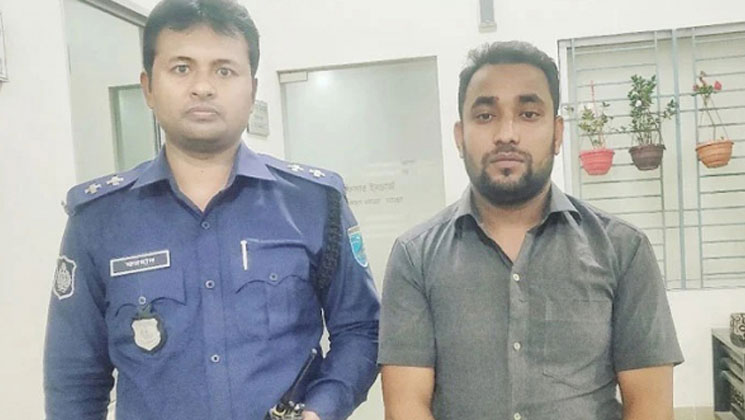 স্ত্রী গেলেন কাজে, পাশের বাসার ভাবির সর্বনাশ করলেন ‘বেকার স্বামী’
