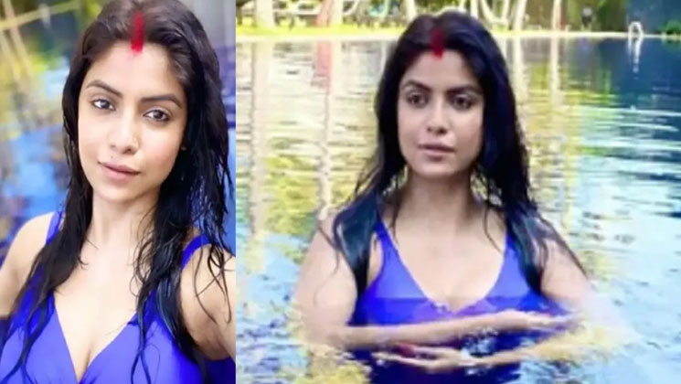 নীল বিকিনিতে মধুচন্দ্রিমায় সায়ন্তনীর ছবি ভাইরাল
