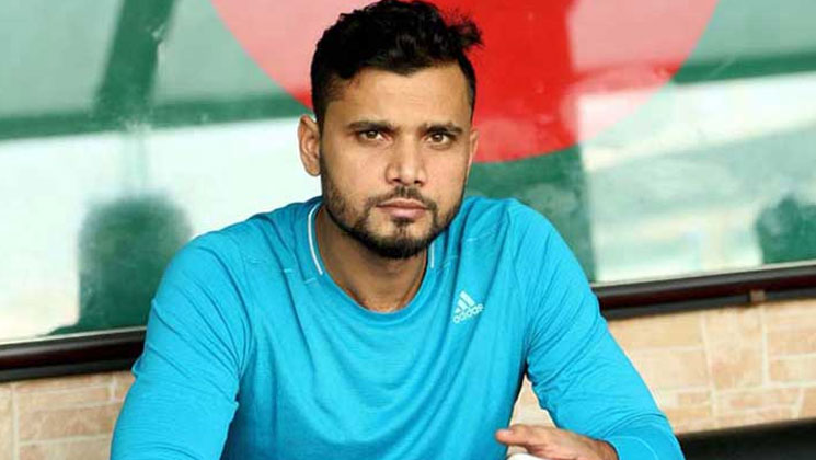 ভারতে অস্ত্রোপচার না করে দেশে ফেরার কারণ জানালেন মাশরাফি