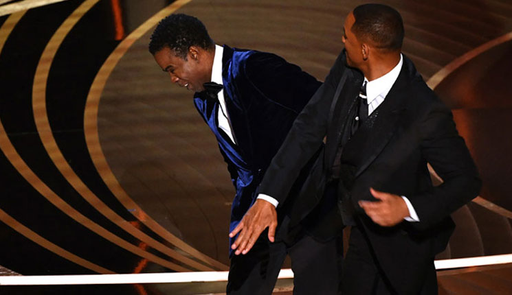 ক্রিসকে চড় মারায় যে শাস্তি হতে পারে উইল স্মিথের