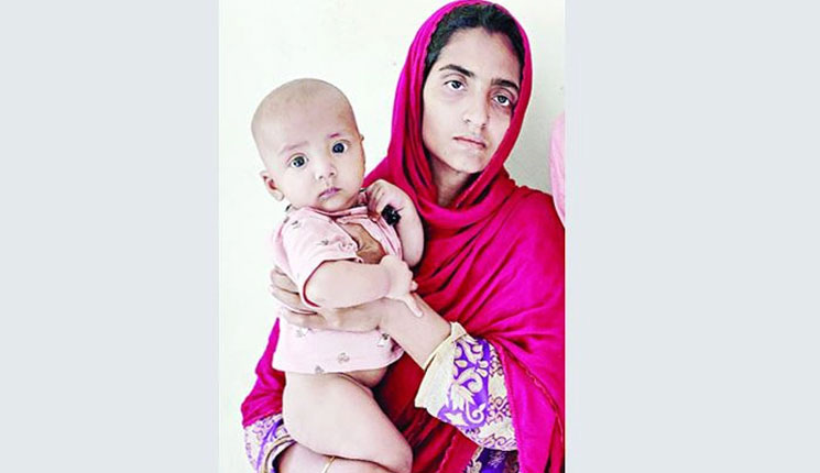 বাসে শিশুর কান্না শুনে সন্দেহ, অপহরণকারী গ্রেপ্তার