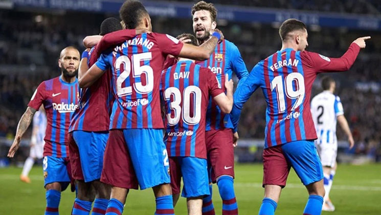 অবশেষে স্বস্তির জয়, আশা বাঁচিয়ে রাখল বার্সা