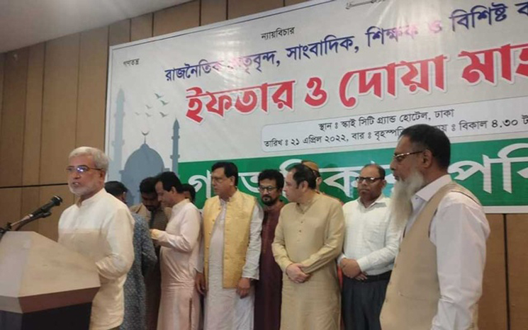 রেজা-নুরের দলে যোগ দিলেন সাবেক ৮ সেনা কর্মকর্তা